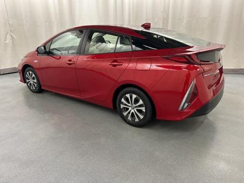 2022 Toyota Prius Prime XLE