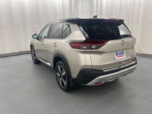 2022 Nissan Rogue Platinum