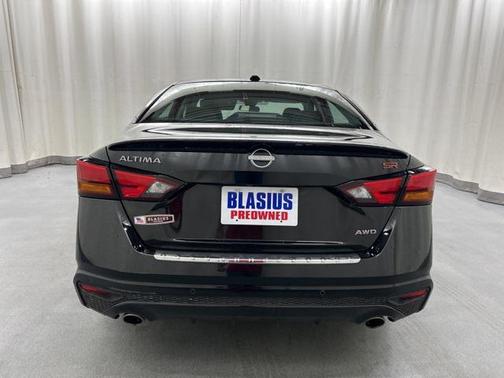 2023 Nissan Altima SR Intelligent AWD