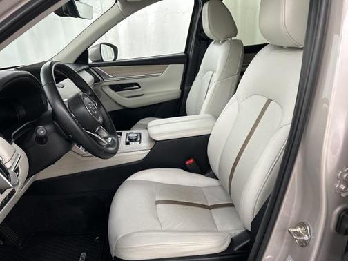 2024 Mazda CX-90 PHEV Premium Plus