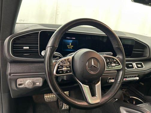 Silver 2023 Mercedes-Benz GLS 450 4MATIC