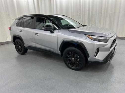 2023 Toyota RAV4 Hybrid SE