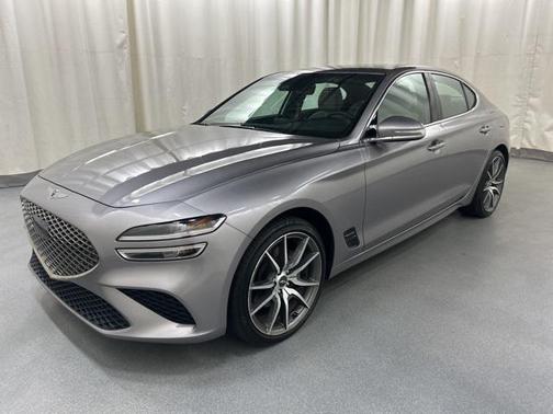 2023 Genesis G70 2.0T AWD