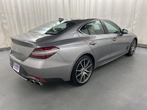 2023 Genesis G70 2.0T AWD