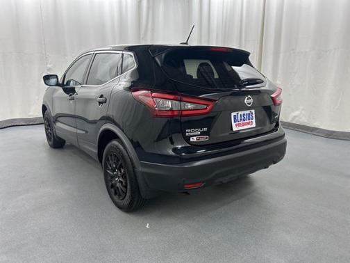 2020 Nissan Rogue Sport S