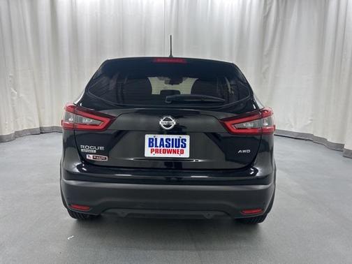 2020 Nissan Rogue Sport S