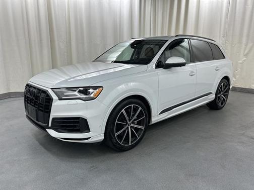 2022 Audi Q7 55 Prestige
