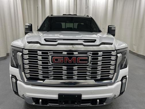 2024 GMC Sierra 2500 Denali