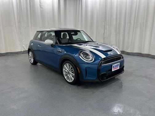 2022 MINI Hardtop Cooper S