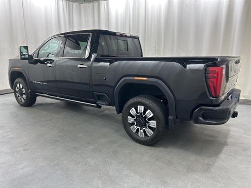 2024 GMC Sierra 2500 Denali