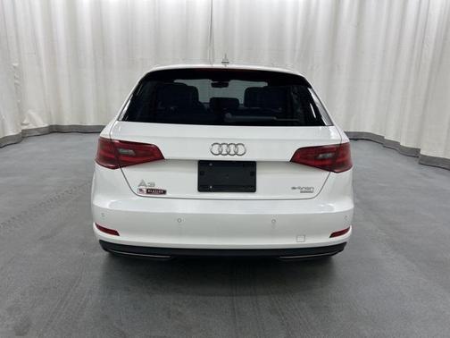 2016 Audi A3 e-tron 1.4T Premium