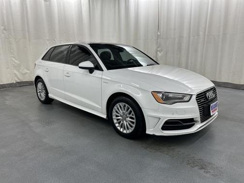 2016 Audi A3 e-tron 1.4T Premium