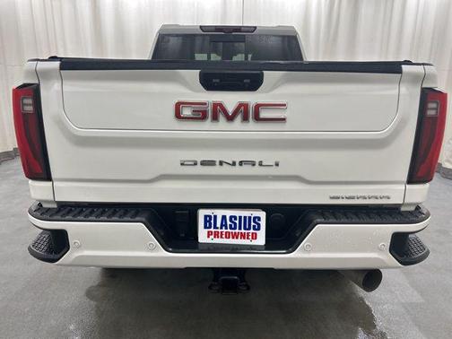2024 GMC Sierra 2500 Denali