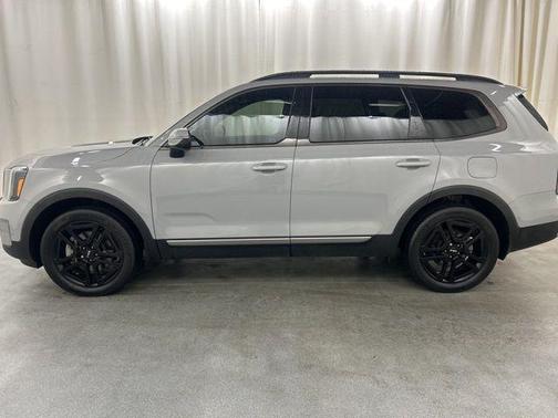 Wolf Gray 2023 Kia Telluride SX X-Line