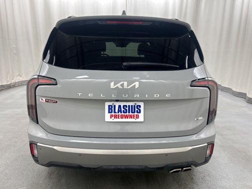 Wolf Gray 2023 Kia Telluride SX X-Line
