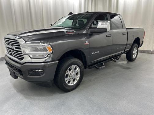 2024 RAM 2500 Laramie Crew Cab 4x4 6'4' Box