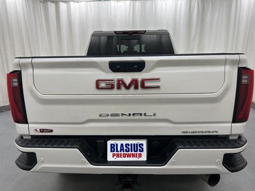 2024 GMC Sierra 2500 Denali