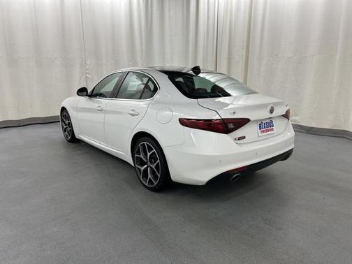 2021 Alfa Romeo Giulia Ti