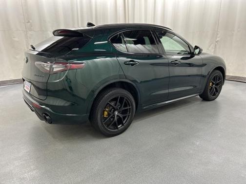 2021 Alfa Romeo Stelvio Ti Sport