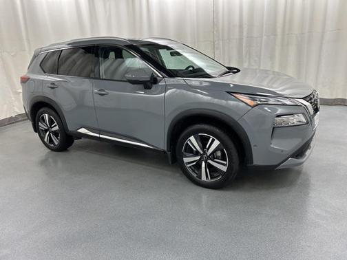 2022 Nissan Rogue SL