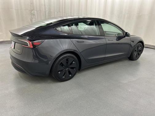 2024 Tesla Model 3 Long Range