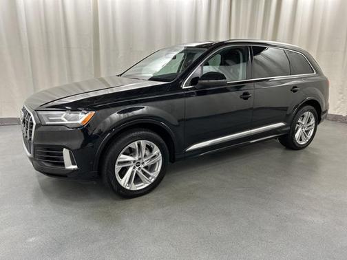2023 Audi Q7 55 Premium Plus