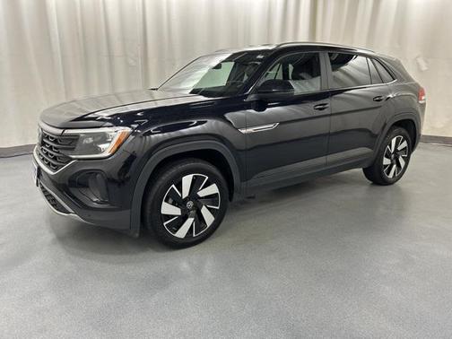 2024 Volkswagen Atlas Cross Sport 2.0T SE w/Technology 4MOTION
