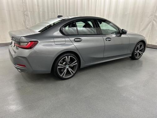 2023 BMW 330 xDrive
