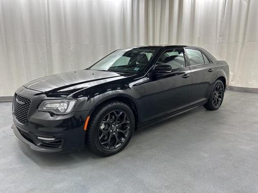 2023 Chrysler 300 Touring