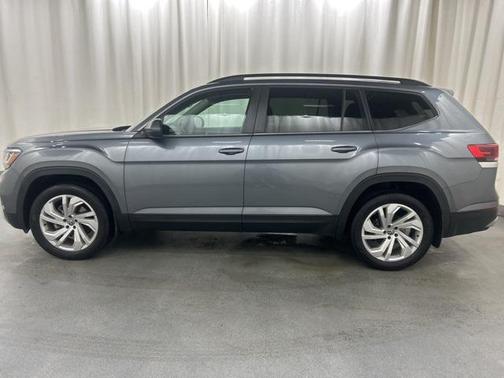 2021 Volkswagen Atlas 3.6L SE w/Technology