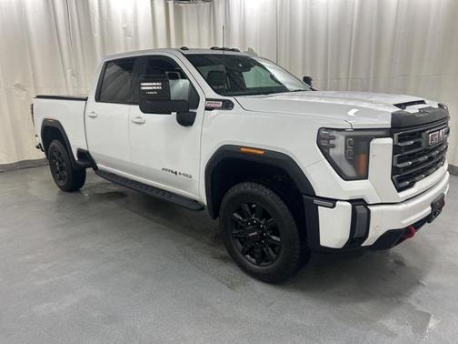 2024 GMC Sierra 2500 AT4