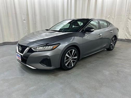 Gun Metallic 2023 Nissan Maxima SL