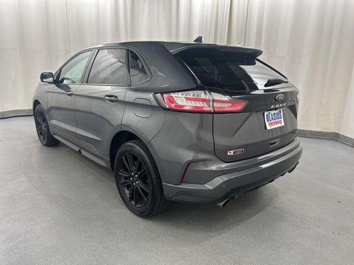 2021 Ford Edge ST Line
