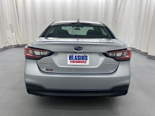 2022 Subaru Legacy Base