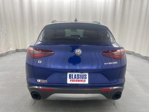 2023 Alfa Romeo Stelvio Ti