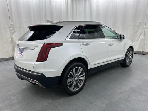 2021 Cadillac XT5 Premium Luxury