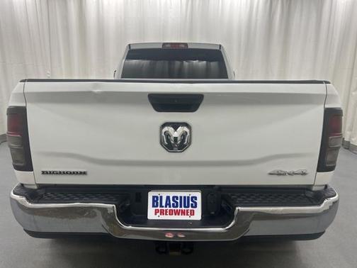 2022 RAM 3500 Big Horn Crew Cab 4x4 8' Box