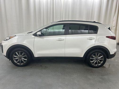 2022 Kia Sportage S