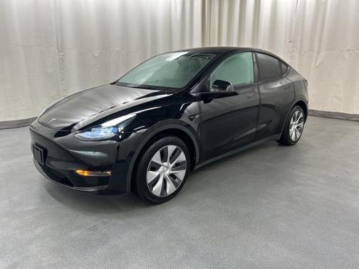 2024 Tesla Model Y Long Range Dual Motor All-Wheel Drive