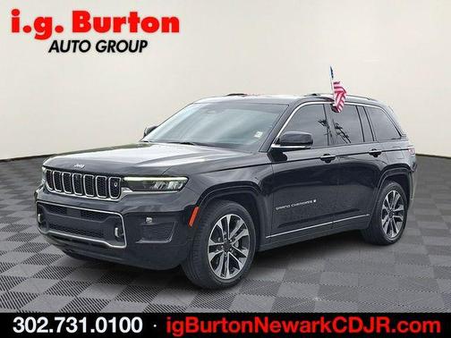 Diamond Black 2022 Jeep Grand Cherokee Overland