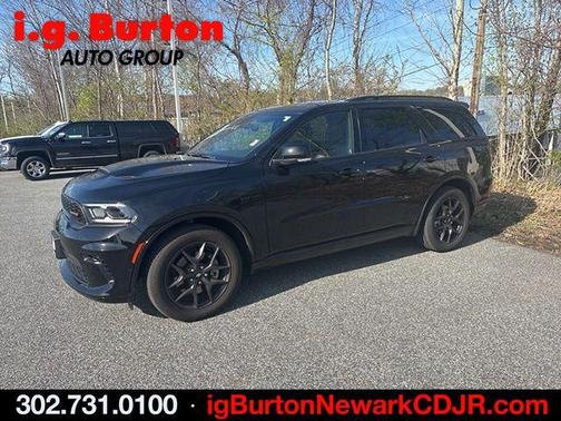 DB Black Crystal Clearcoat 2026 Dodge Durango GT HEMI V8