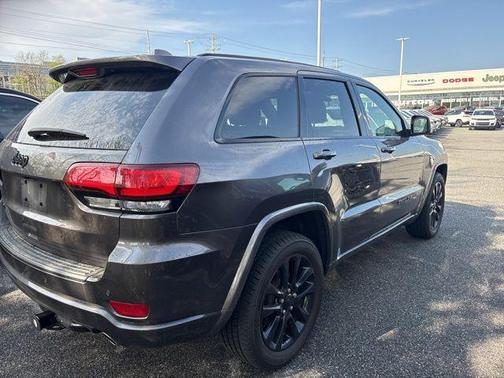2021 Jeep Grand Cherokee Laredo X