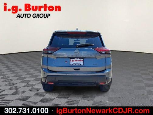 Gun Metallic 2025 Nissan Rogue SV