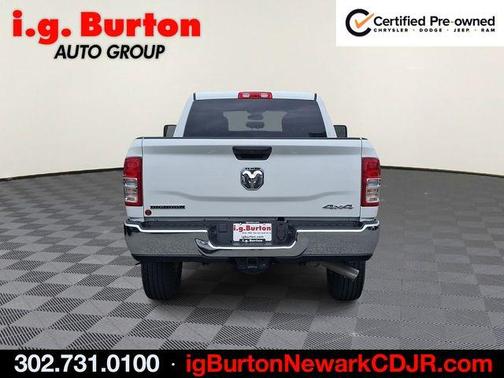 Bright White Clearcoat 2024 RAM 2500 Big Horn