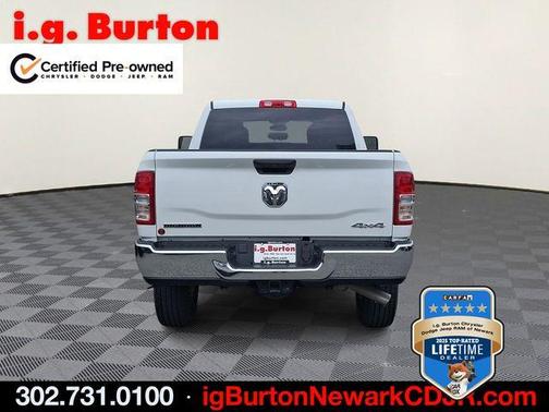 Bright White Clearcoat 2024 RAM 2500 Big Horn