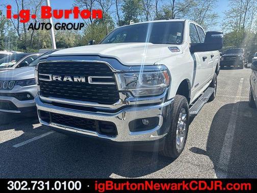 Bright White Clearcoat 2024 RAM 2500 Big Horn