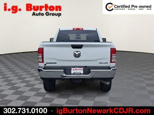 Bright White Clearcoat 2024 RAM 2500 Big Horn