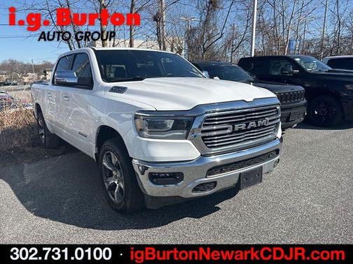 Bright White Clearcoat 2023 RAM 1500 Laramie