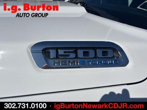 Bright White Clearcoat 2023 RAM 1500 Laramie
