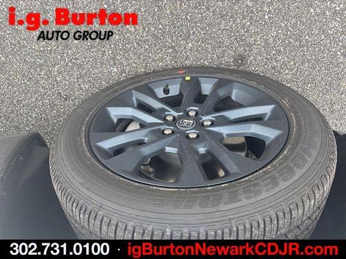 Bright White Clearcoat 2026 Jeep Grand Cherokee L Limited